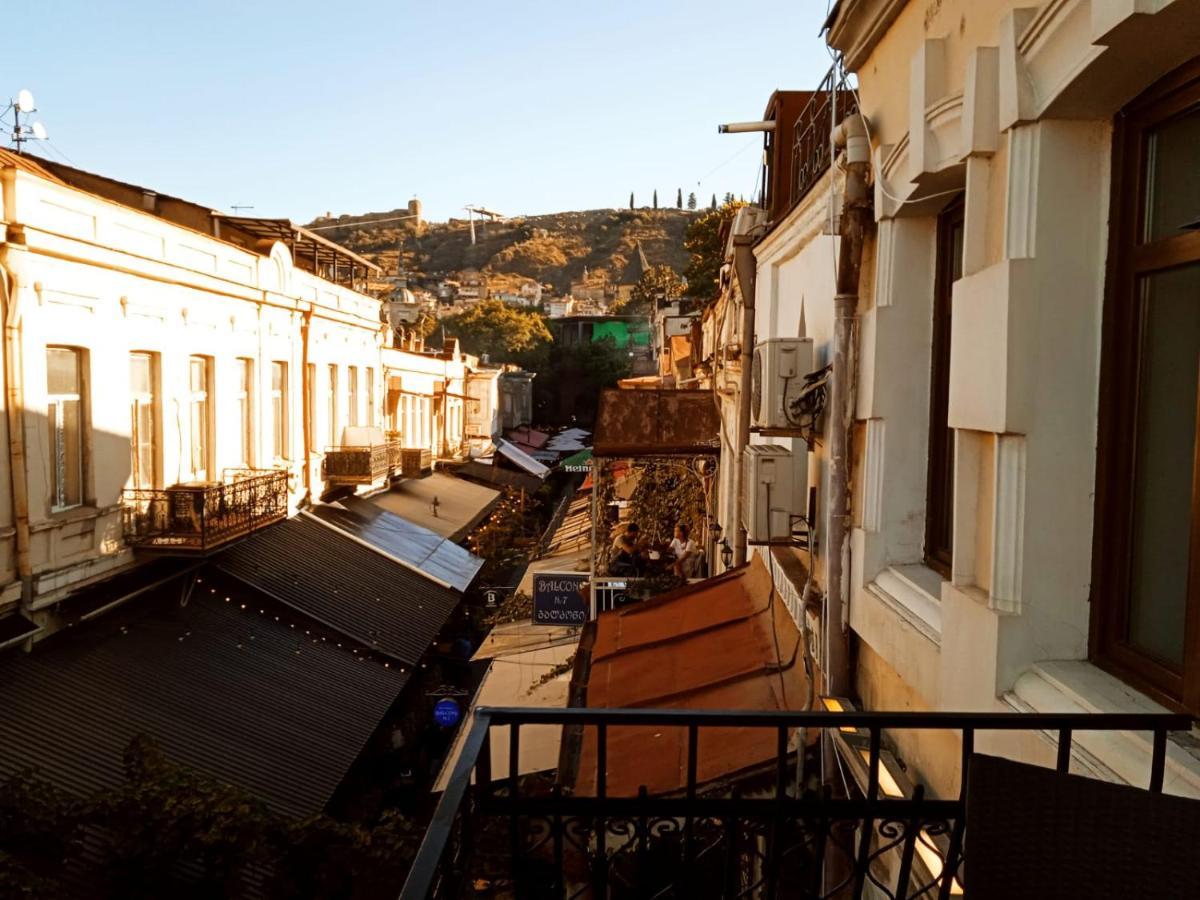 Barsuna Tbilisi Bagian luar foto