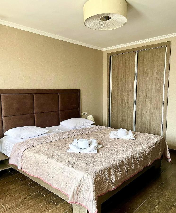 Barsuna Tbilisi Bagian luar foto