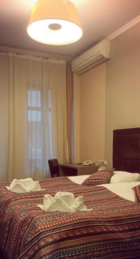 Barsuna Tbilisi Bagian luar foto