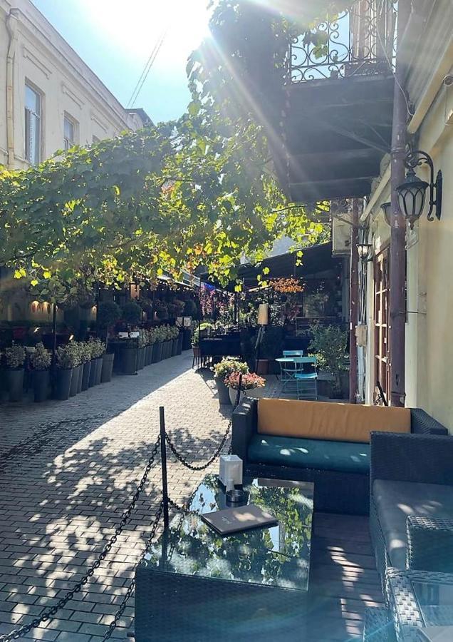 Barsuna Tbilisi Bagian luar foto